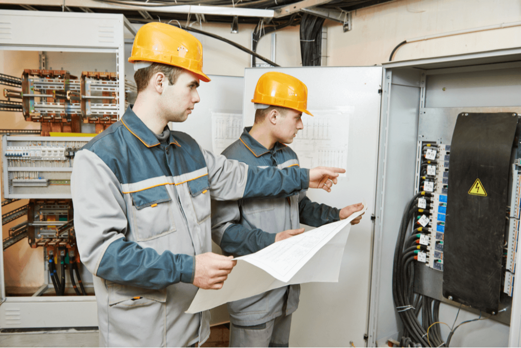 Sistemas eléctricos 8